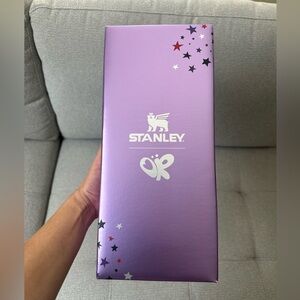 Stanley X Olivia Rodrigo •Brand New 40oz No longer available
